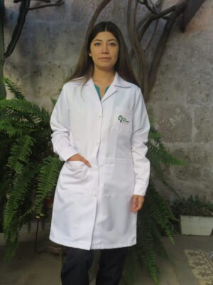 Bata / Mandil Médico Profesional – Línea Clásica Institucional